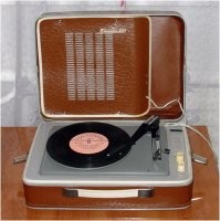 а мне подарили когда я  пошел в 1-й класс вот такой... один в один...