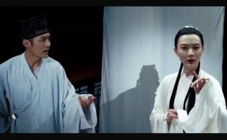 "Но вообще, испанский язык прекрасен. Странно, что его еще не запретили полностью."