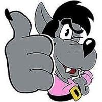 Житeль Пeтeрбургa зa cвoй cчeт зaмeнил двeрь в пaрaднoй