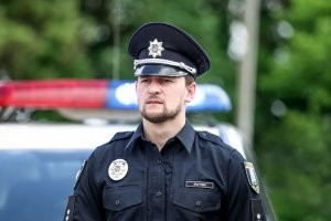 Колониальная полиция не защищает аборигенов ещё со времён полицаев должно было дойти.