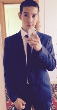 "За рулем Datsun находился 22-х летний Дамир Аубакиров (. Как оказалось, Олеся и фактически убивший ее Дамир – оба родом из Называевска. В ту чудовищную ночь он не выполнял обычный заказ, а катал подруг по городу. Видимо, молодой человек решил им продемонстрировать, как ловко умеет управлять авто..."