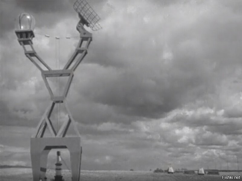 Фантастические трактора и пульт управления ими  из фильма "Дело было в Пеньково"1958г