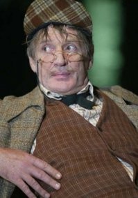 Дюма писал Д'Артаньяна для Боярского. Для Абдулова Булгаков написал Коровьева.