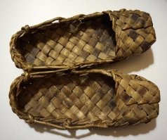 Купи себе вот такую обыденность! Тебе пойдет...