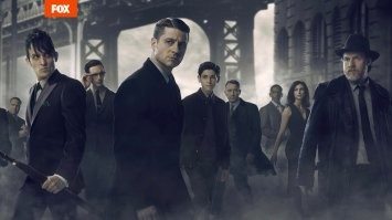 Бенджамин Маккензи и Морена Баккарин.