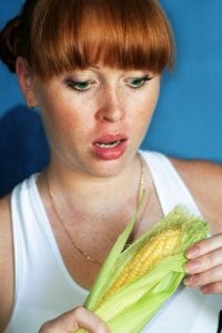 "Кругом волоса, в середине - колбаса": испанцы попытались разгадать двусмысленные русские загадки