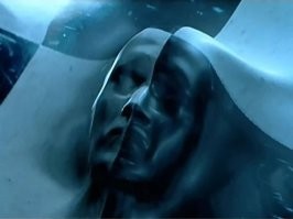 Дался же им лифт сука, новый же, хорошо хоть не расфигачили, а вот пол в подъезде зачетный))