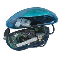 У меня до сих пор хранится полностью исправная мышка Logitech Ifeel. Да, она с мотором внутри, который создаёт обратно-тактильную связь, при движении курсора по экрану.  При "наезжании" курсора на иконки, эдементы окон, менюшки и пр. мышка вибрирует, причём "рисунок" вибрации свой для каждого элемента.