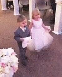 может быть глупость спрошу, но в таком возрасте соска это нормально?