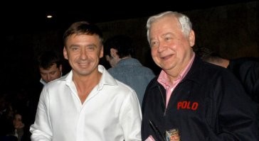 14 актеров, которые как две капли воды похожи на своих звездных родителей