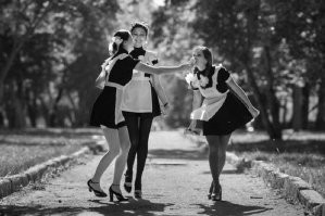 Фото современное, судя по обуви (которую спецом обрезали) и силиконовой подвязке.