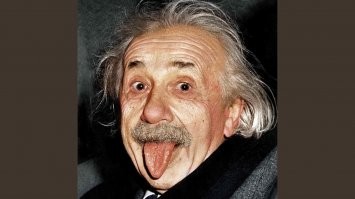 Дедушка Альберт одобряет :)