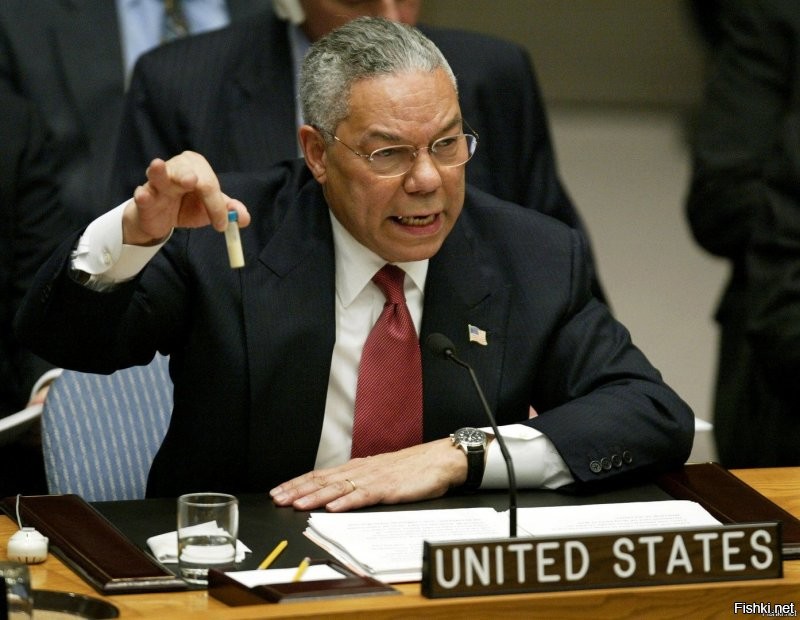 5 февраля 2003 года госсекретарь США Колин Пауэлл с трибуны ООН показал пробирку с порошком как доказательство того, что Саддам Хусейн в Ираке производит оружие массового уничтожения.