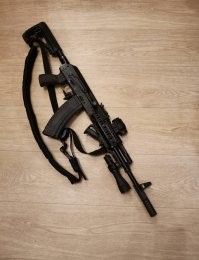 Калашик: 27800 деревянных, правда навестил ещё на 100 почти (с учётом магазов и разгрузки, которых нет на фото)