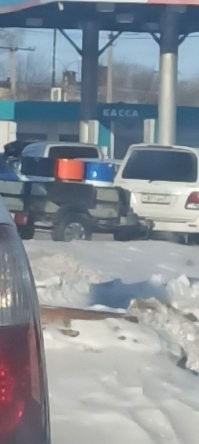 "Совесть у вас есть?": из-за топливного коллапса в Хабаровске бензин продают с рук за 80 рублей
