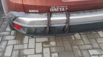 Грета Тунберг опростоволосилась, "слив" в сеть методичку по "шатанию режимов"