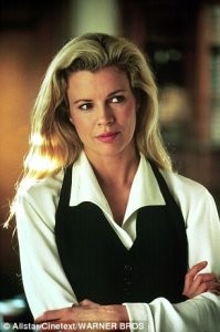 Потрясающие фотографии молодой Ким Бейсингер, 1970-е годы