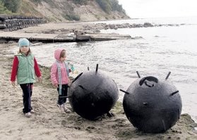 10 действительно странных вещей, которые нашли на берегу