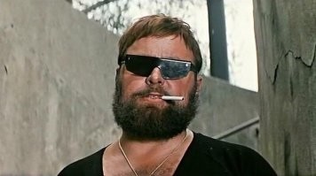 Папаша, огоньку не найдется? журналист Леонид Плешаков