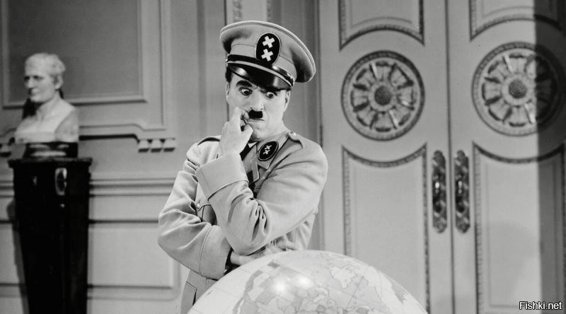 диктатор ... насмешили
не диктатор, а клоун ....
у меня при этой фразе "украинский диктатор Зеленский" вспомнился Чарли Чаплин из фильма диктатор