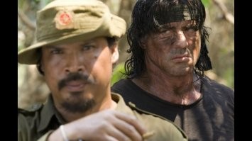 Я представляю себе, как бы они с Эдиком Нину спасали. А потом уже все вместе Саахова брали.