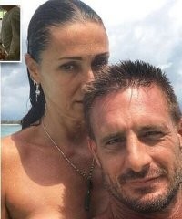 И шо? По фото не видно кто убивец?
 Все высосала. Даже мозги.