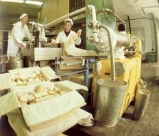 Рабочая краса или как выглядели рабочие девушки в СССР