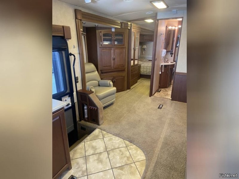 Ну не знаю, если присутствует вся информация. За $50000 можно приобрести такой мобильный дом 2006 года.