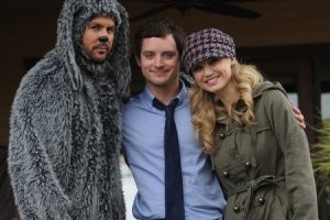 А зовут его - Блюэ. Это был украденный коммент. Справедливости ради, на фото в подборке не он, а Уилфред.