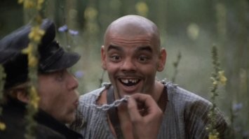 Три звездных роли: Каюм (!), Труфальдино и Остров погибших кораблей, и теперь это не "сын того самого", а сам по себе Константин Райкин.