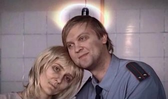 "Ипотечники": в Благовещенске установили памятник, над которым потешаются местные жители