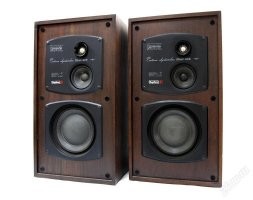 Моё всё 
Акустика Корвет
Усилитель Бриг
эквалайзер Прибой 
вертушка Электроника 
было много чего ещё, но вот этот запомнился