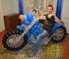 Надувной байкер.