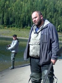 Ну корми, корми!
---------------------
А что это плохо ? Кормлю кормлю, :) И буду кормить,   а не твою чушь тупую и безмозглую читать.   Я врач - ветеринар если что, с высшим образованием,  :) :) :) И твой бред слушать - тупо смешно дибил.