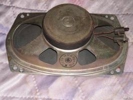 но почему, у нас на донбассе были много радиомагазинов типа "юный техник" и некондиции, там вполне можно было такие купить... плюс радиобарахолки существовали... они (динамики 1гд-40) не были таким страшным дефицитом...