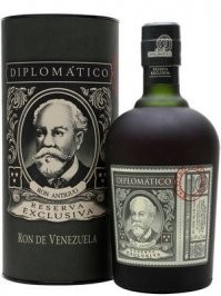 Не знаю, что пили они, но, из личного опыта, очень рекомендую этот. Ничего лучше не пил, настоящий венесуэльский аньехо. Йо-хо-хо с попугаями и абордажными крючьями обеспечены ))