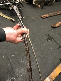 Тоже работаю с техникой, не с авто, а с спец техникой но это дела не меняет))) Периодически - механики зовут меня посмотреть на изыскания, которые они достали из техники) К примеру эти палки и металлический пруток были зачем то в топливном баке) Это лишь самое безобидное что можно встретить) А по поводу поломок так вообще молчу) По хорошему, техника рассчитана на проведение - "планово предупредительного" ремонта. Это когда пробег уже подошёл, запчасть меняют ну или к примеру капиталят ДВС, по сути обходясь малой кровью. Однако в большинстве случаев у нас технику эксплуатируют до последнего))) Как говорится - хороший стук себя проявит))) Вот и оттягивают ремонт до того времени пока "Кулак дружбы" не вылетит! ) А можно было бы отремонтировать всё гораздо дешевле, если делать всё во время) Или наблюдал ещё несколько раз случаи, когда отремонтировав двигатель, люди экономят на воздушных фильтрах, ставят самые дешевые, типа - это же всего лишь воздушный фильтр))) Ну да, только он не выполняет свои функции на 100%) а несколько раз видел как и вовсе они прорывались и песочек пролетал в новенькую камеру сгорания, превращая цилиндро поршневую группу в металлолом)