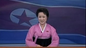 Правильной дорогой идем, товарищи. 
Еще чуть-чуть осталось. 
Еще чуть-чуть и начнем изучать в начальной школе идеи Чучхе. 
Будем самой сильной, самой независимой, самой устрашающей страной в мире.. вот только нах никому не нужной и самой сильной, самой независимой, самой устрашающей в телевизорах государственных каналов.