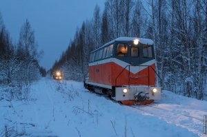 в Тёсово-Нетыльском много отреставрированной техники, но на фото разруха