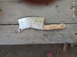 Иногда, под настроение))) чаще- реставрирую из купленных на блошке-/найденных во всяких заброшках)))