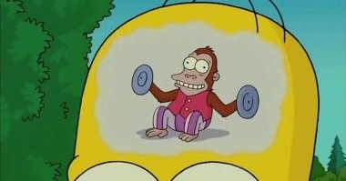 В Киеве куски льда со снегом рухнули на припаркованный в неположенном месте автомобиль