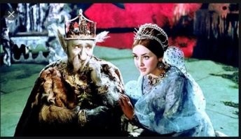 Первая картинка была с Варварой и волосатоухим Милляром. Вот такая.