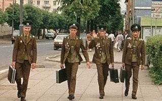 Еще «дипломат» был дембельский.