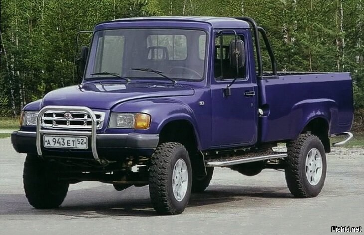 Фото просто не очень удачное выбрал. Для 1996 года ГАЗ-2308 «Атаман» очень даже неплохо и современно выглядел