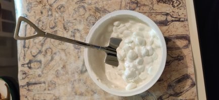 На АлиЭкспресс - в поиске ложка лопата. Недавно пришли. Две как на фото, две - штыковые. Четыре штуки - 380 рублей. По размерам между чайной и десертной. Неудобные, так попонтоваться.