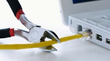 ... и разведён с интернетом