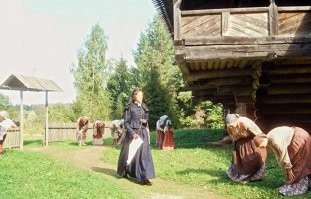 "Мама, разберитесь с дочерью!": в Сети недоумевают из-за слов Нарусовой о людях "бомжового вида"