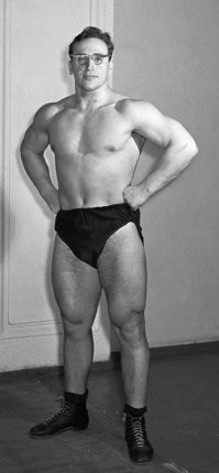 Ева, от твоих фоток рвотный рефлекс. 
Вот противоядие для читателей фишек.  Юрий Власов.