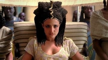 Л.Маршал самая безбашенная Клеопатра, огонь девка!