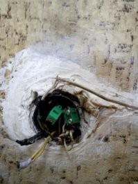 Самый большой бред который я видел, это "времянка" между коммутационными коробками, провод АППВ, алюминий лапша, проложенная по обоями. Его закрепили не клипсами или кабель каналом, а алебастром по обоям, который растения до плинтуса. 
Причем, хозяева сказали что это сделал электрик, но проводку он так и не смог починить.